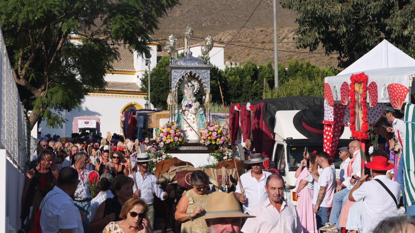 Berja vive una histórica Romería de la Virgen de Gádor a Castala